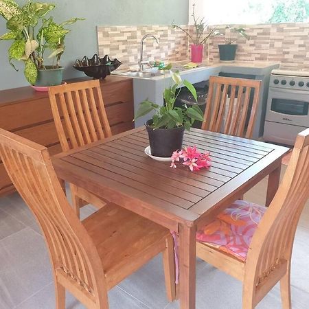 Appartamento Ohana Location Ravissant Appart Spacieux Parking Gratuit A Uturoa Esterno foto